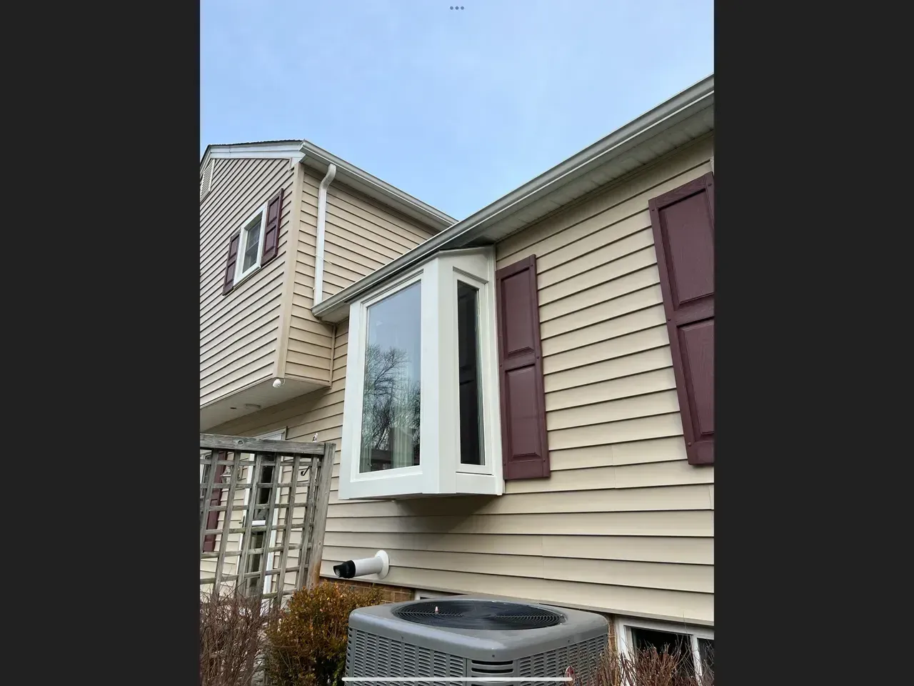 Finished siding project completed by Star Home Remodeling in the DMV